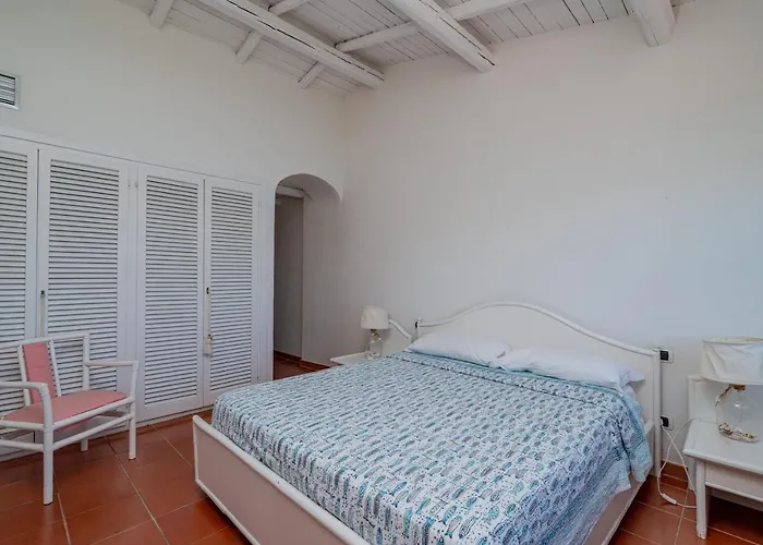 Casa Azzurra Con Terrazza Vista Mare By Wonderful Italy Golfo Aranci